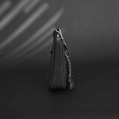 Prada Re-Edition 2005 Nylon Shoulder Bag – Black